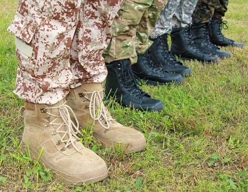 advantages to working with scracvs for verifying military
